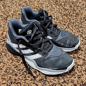 Adidas Ortholite basket ball shoes excellent condition boys size 5